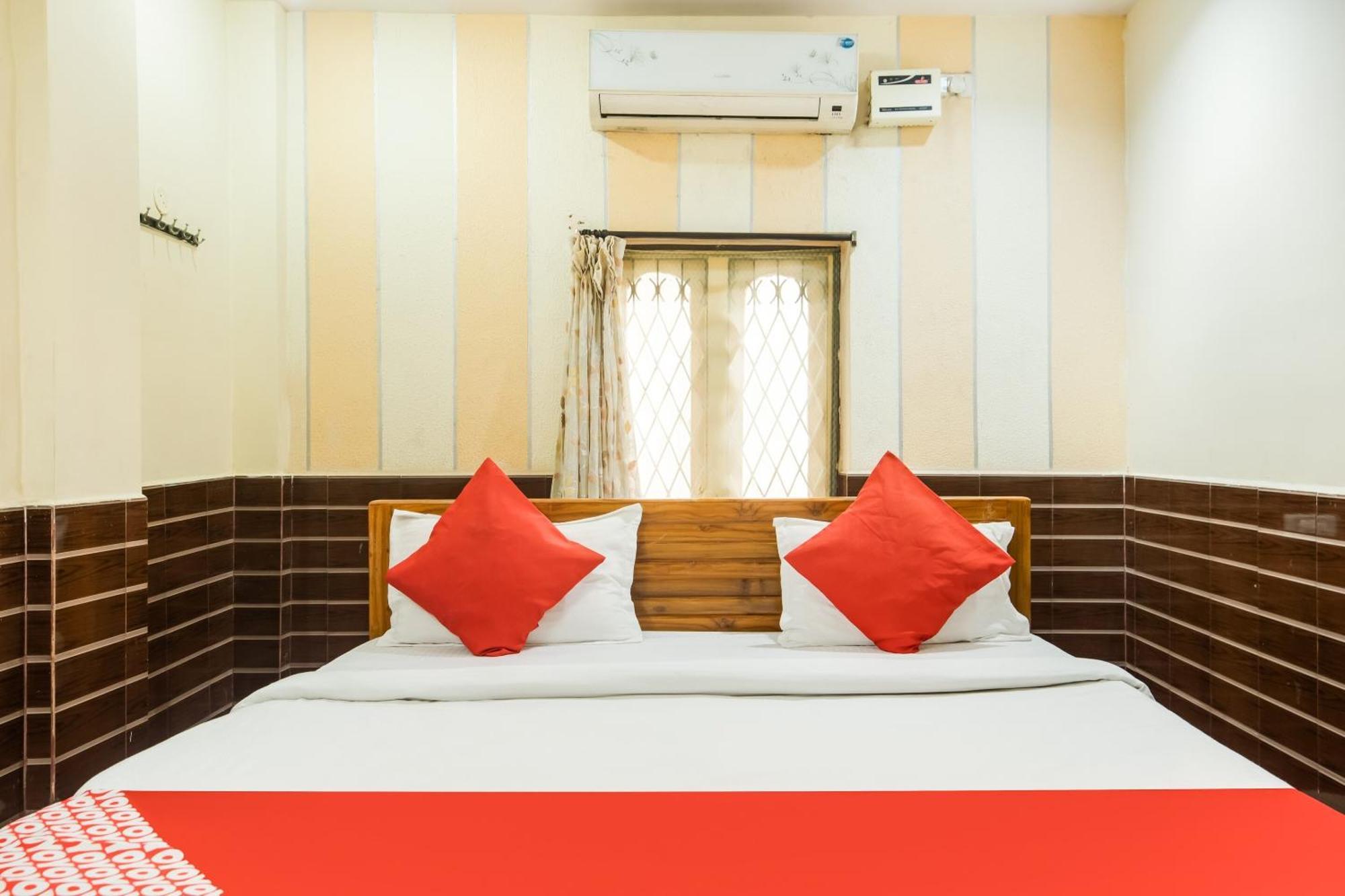 Oyo Flagship 75817 Ahvanam Guest House Tikkavanipalem المظهر الخارجي الصورة